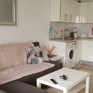 https://paradise-club.in-canary-islands.com